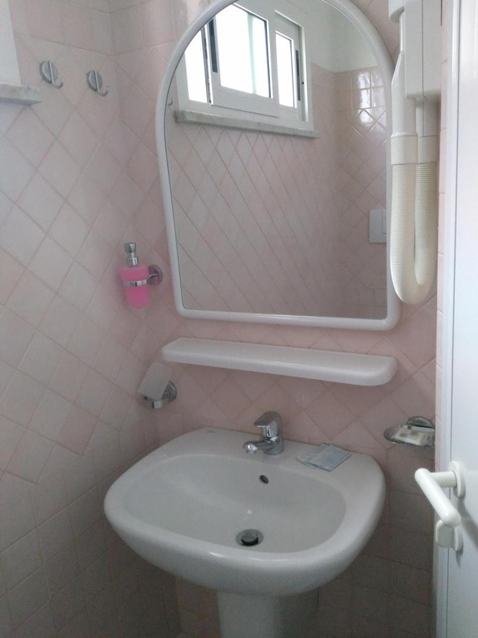 Hotel Ivana 2*